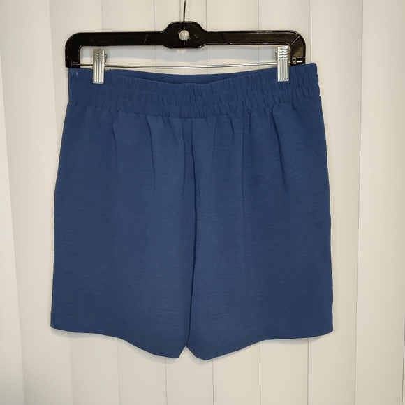 NYCC Blue Shorts - Picture 2 of 3